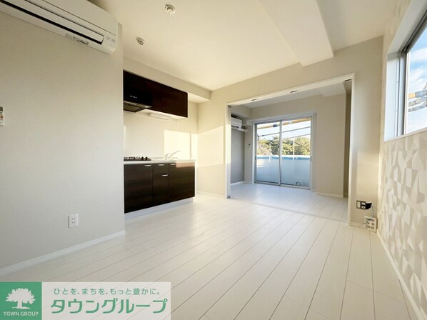 プレゾン ア トワIIIの物件内観写真